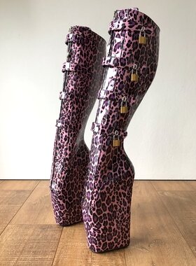 【嘉兴鞋城】粉色豹纹芭蕾包跟中靴侧面皮带漆皮芭蕾包靴 BLZB80X