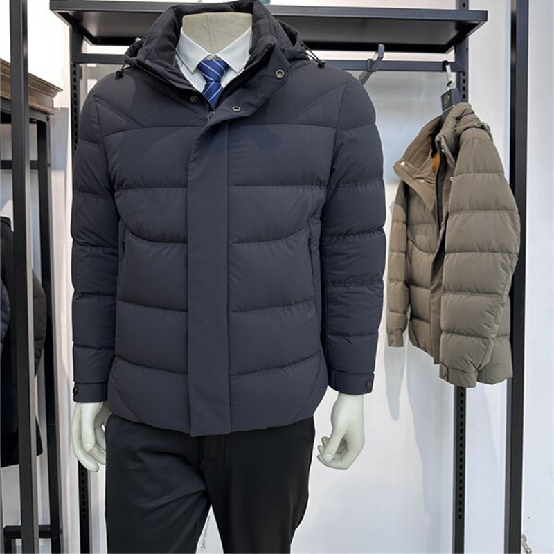 2025年冬季厚款连帽羽绒服