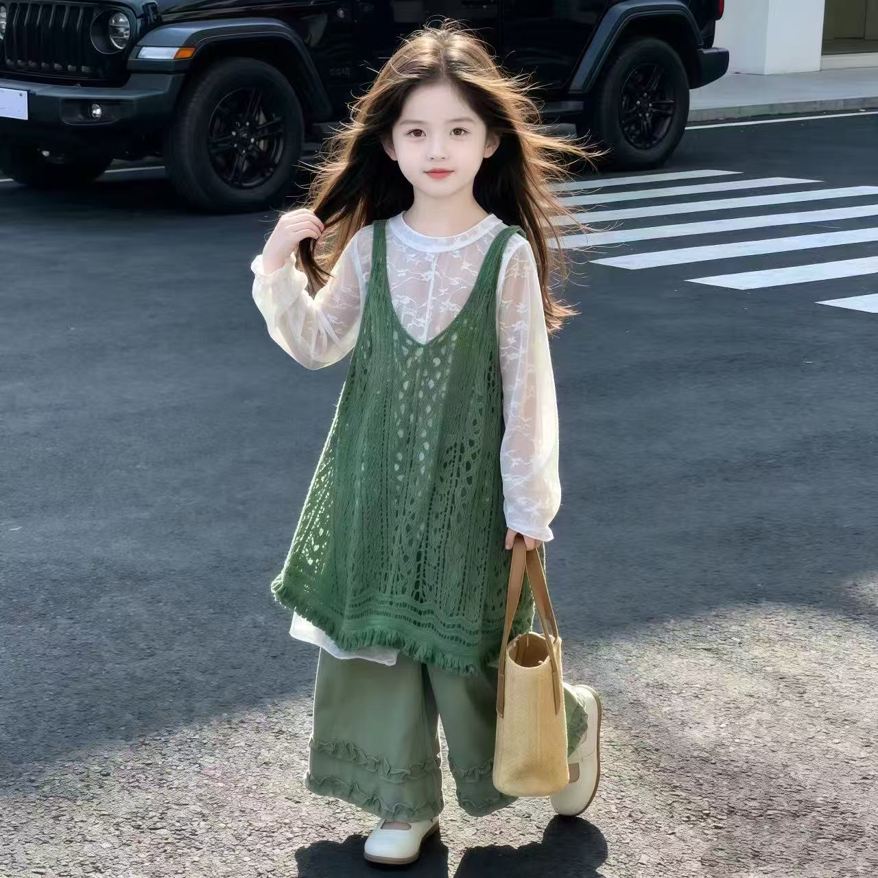 女大童森系流苏镂空针织吊带裙三件套女孩春秋叠穿阔腿裤套装洋气