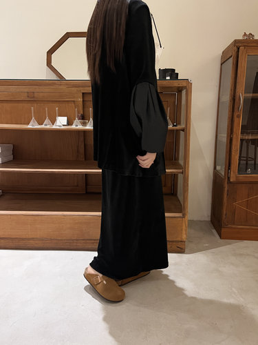 现货VIOLETTE ROOM日本小众设计复古气质黑色丝绒连衣裙