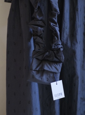 ELEPH 25SS设计感弹力手提荷叶包春夏新款简约时尚百搭包包