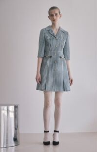韩国21秋季新品女优雅法式收腰立体剪裁七分袖A字连衣裙