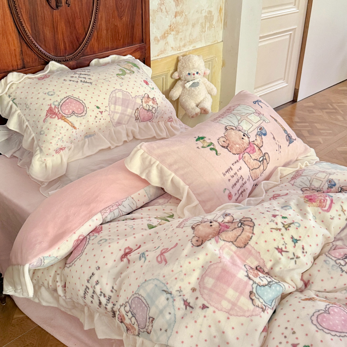 Lolita花边牛奶绒数码印花四件套