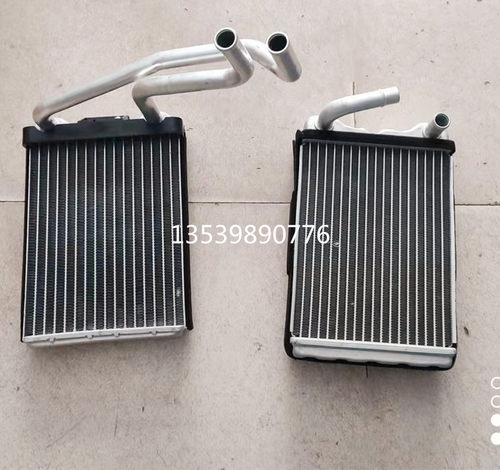 东风风行菱智暖风水箱