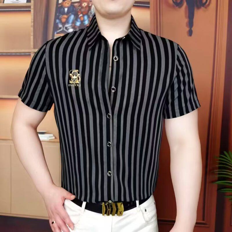 欧货短袖冰丝衬衫男轻奢潮牌总裁同款条纹衬衣痞帅百搭透气寸衬
