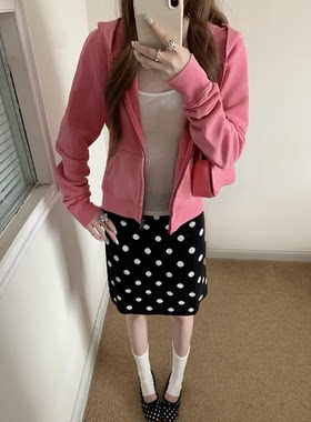 小众设计感黑色波点直筒毛衣中裙