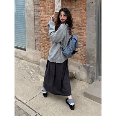 日系学院风黑色复古半身裙