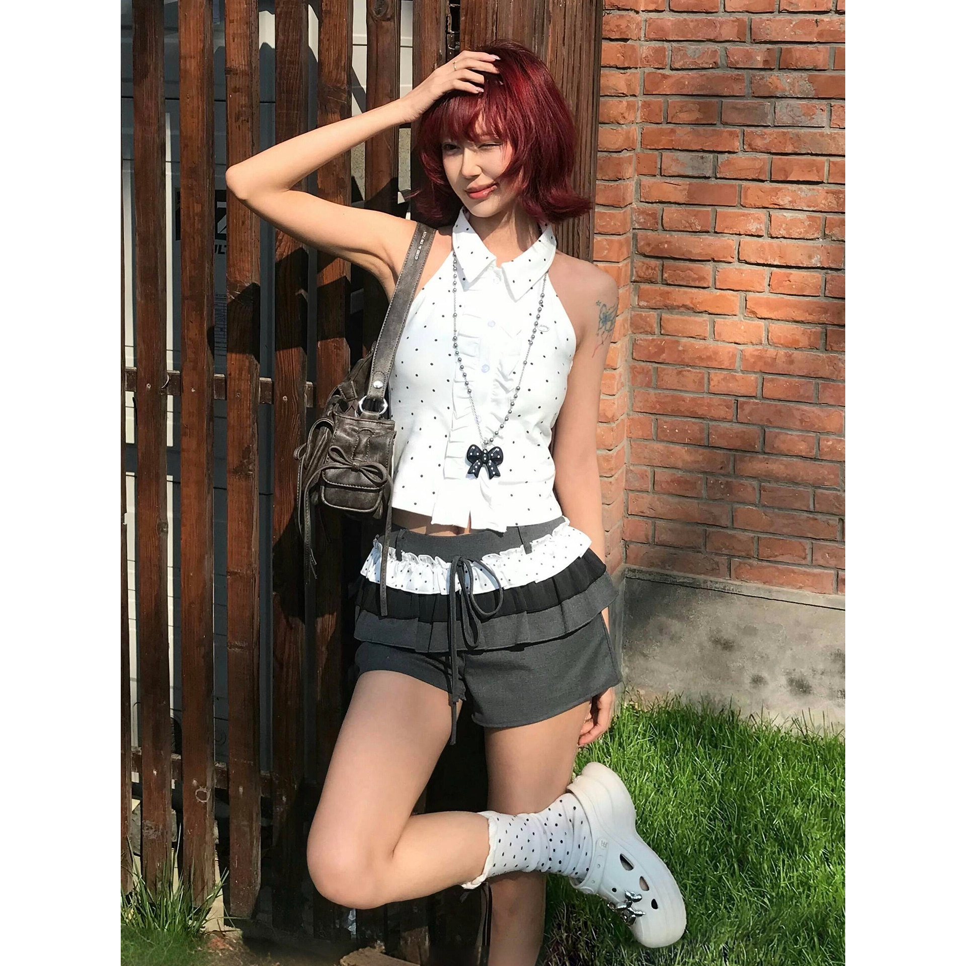 自制甜美辣妹风无袖挂脖衬衫女夏小个子学生设计性感波点背心上衣