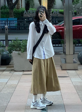 日系工装风复古卡其色显瘦半身裙