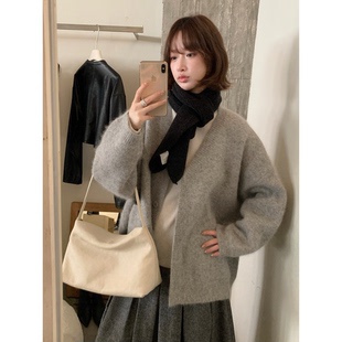 日系慵懒风灰色长袖单排扣毛衣外套女秋冬加厚学院风宽松针织开衫