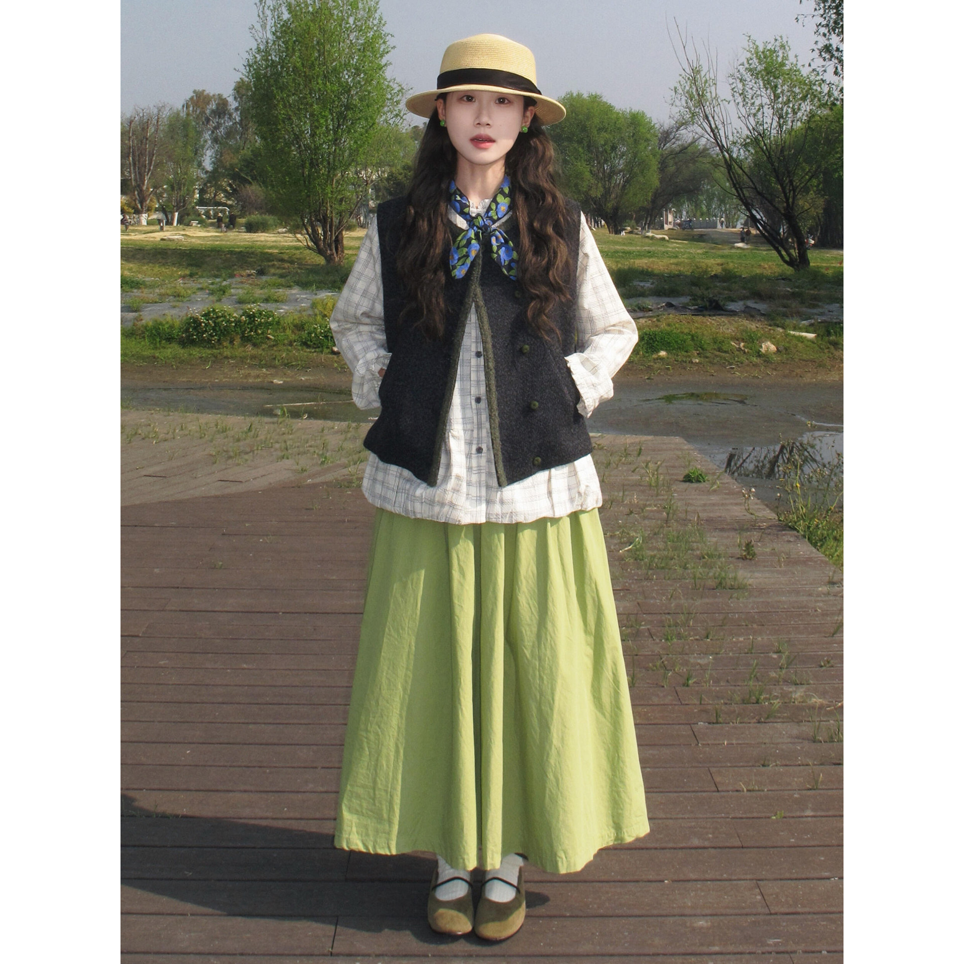 日系工装风小清新苹果绿遮胯半身裙女春文艺学生松紧腰百搭中长裙