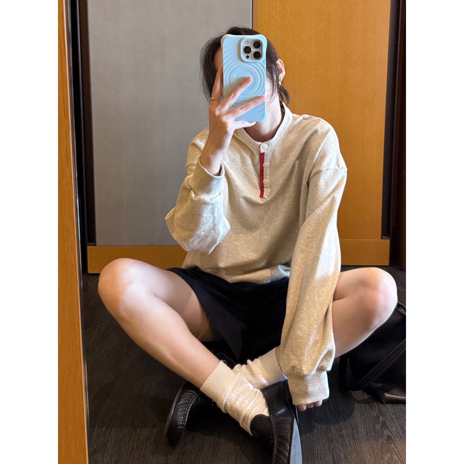 日系学院风杏色宽松长袖立领卫衣女秋复古撞色设计感套头上衣外套