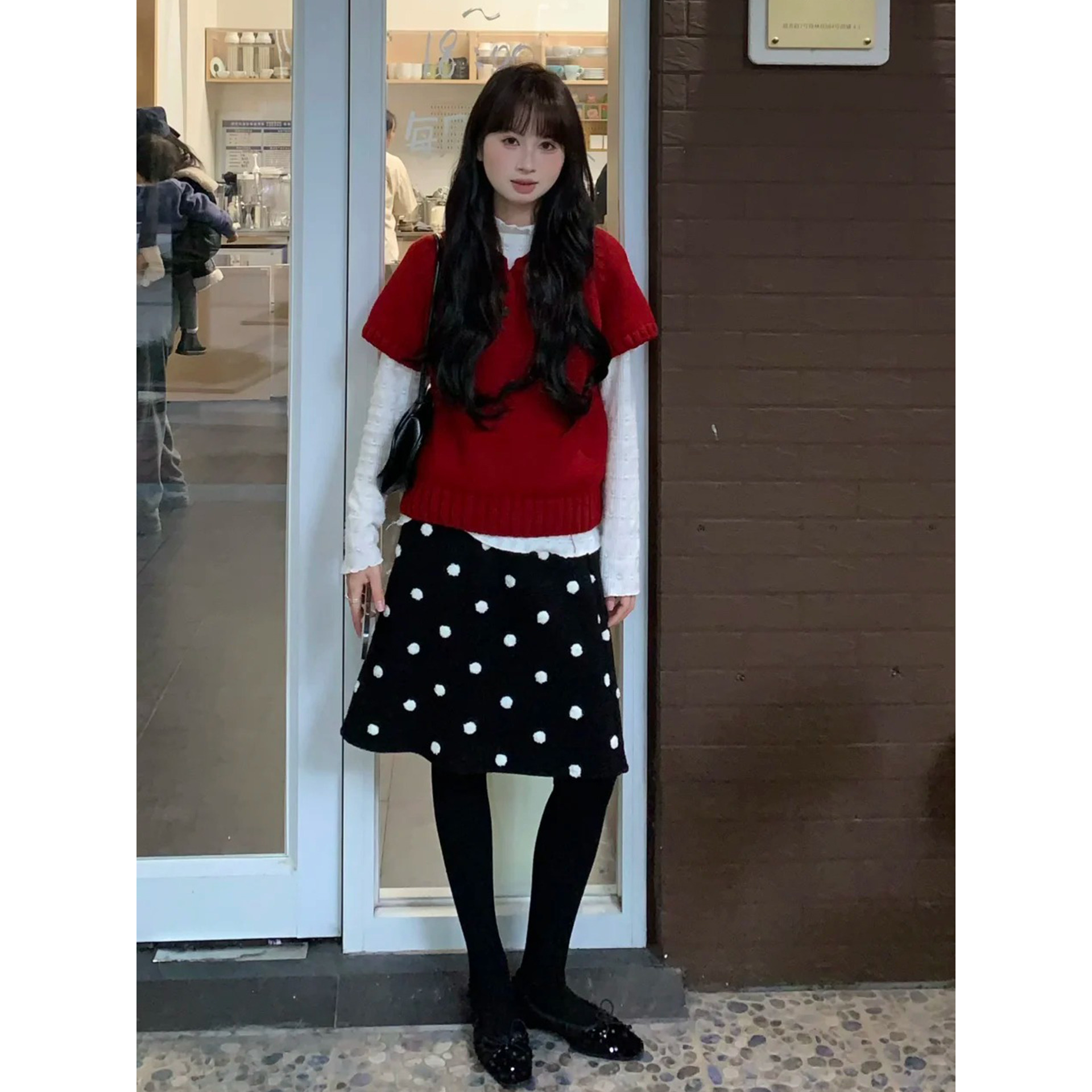 自制甜美日系复古黑色波点针织短裙女秋冬加厚直筒包臀中裙半身裙