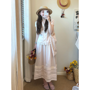 日系甜美奶油粉泡泡袖V领衬衫夏秋少女温柔法式气质蕾丝拼接衬衣
