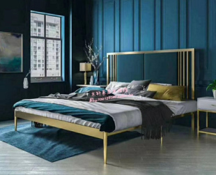 新款 轻奢铁艺床1.5米双人床软靠背铁架床出租房公寓床简约 特价