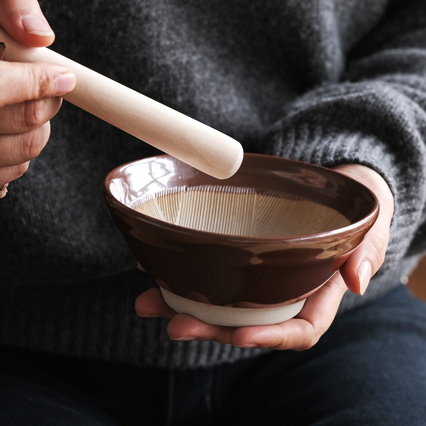 家用粗陶姜蒜磨泥神器辅食研磨碗