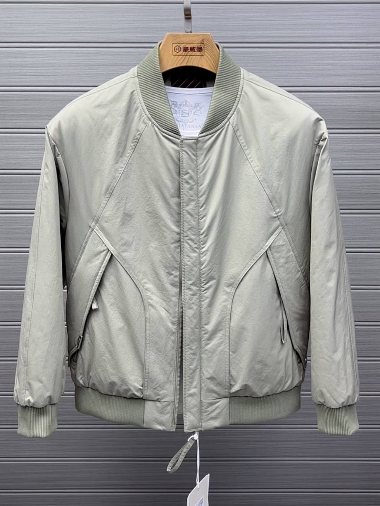 轻薄羽绒服男秋冬季2025新款潮牌工装棒球服夹克外套短款百搭上衣