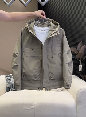 2025秋冬新款男士连帽宽松棉衣外套时尚流行防风加厚夹棉冲锋衣男