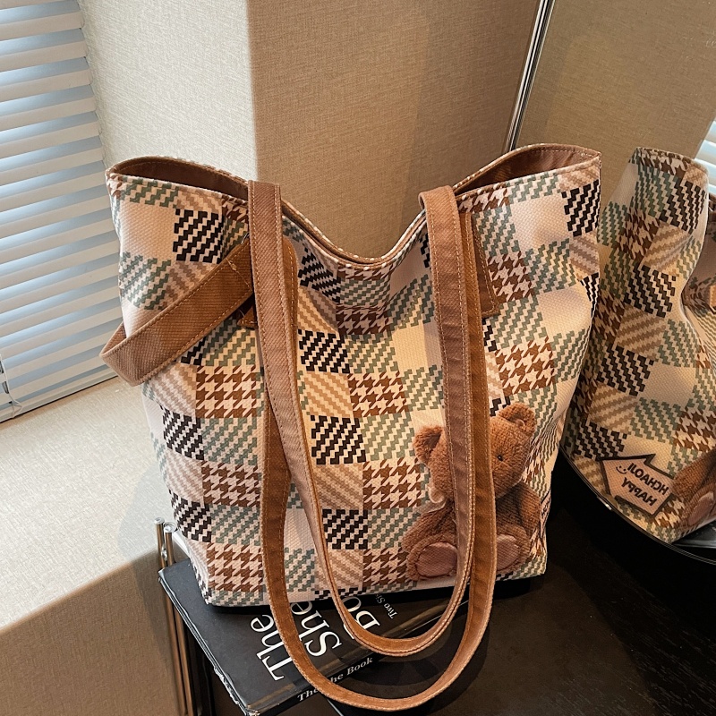 秋冬格子帆布包包女大容量单肩腋下水桶包小众百搭斜挎通勤托特包