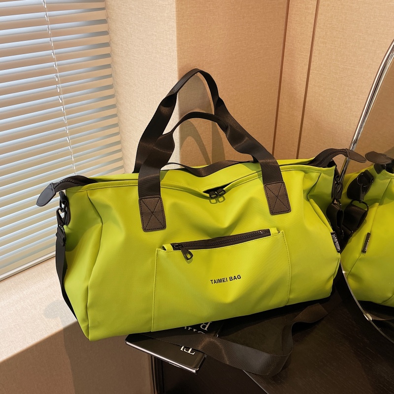 大容量尼龙托特包包女2025新款运动健身手提袋外出短途旅行斜挎包