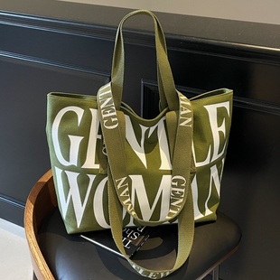 字母帆布包女大容量单肩外出旅行手提袋百搭学生通勤斜挎托特大包