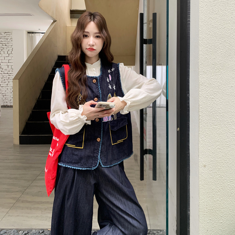 刺绣马甲衬衫三件套T893P235控358,女装套装/套裙,2C182