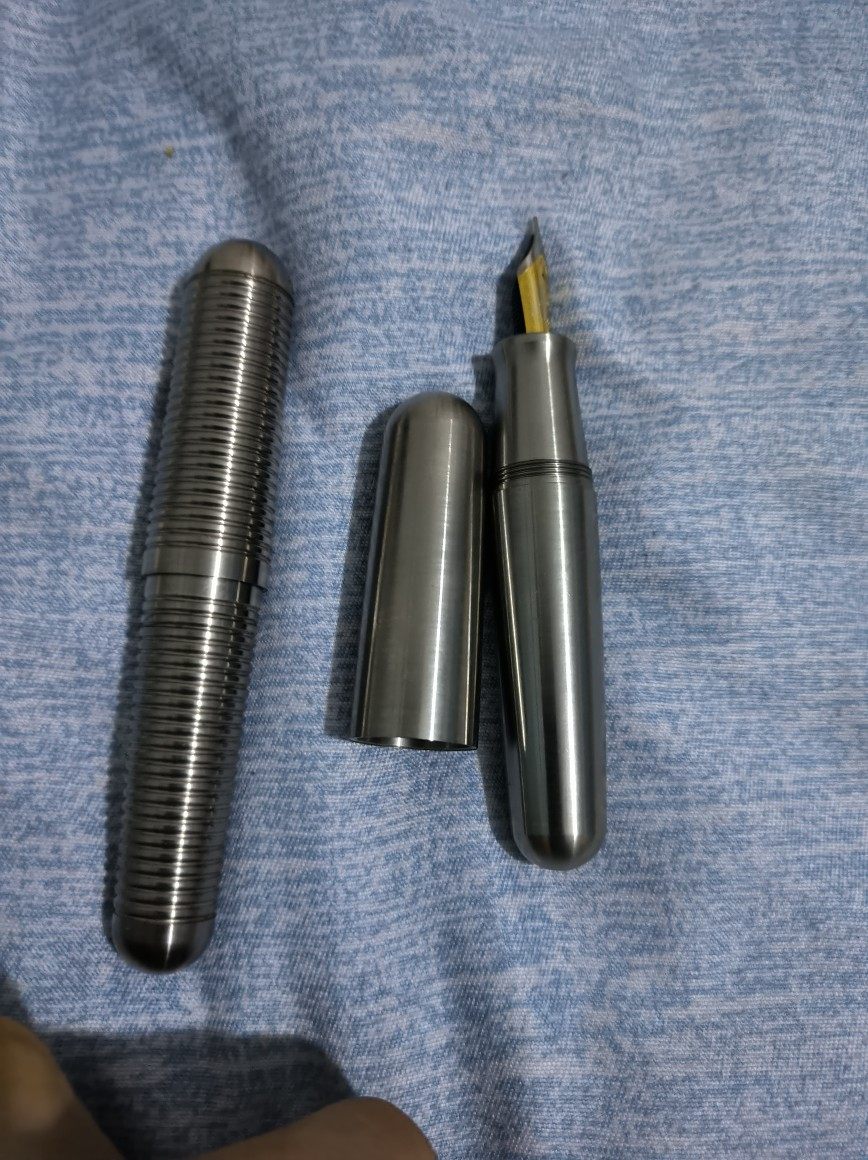 钛爱玩笔钛合金钢笔短胖款设计师口袋笔 中性笔 大容量明尖呆萌款
