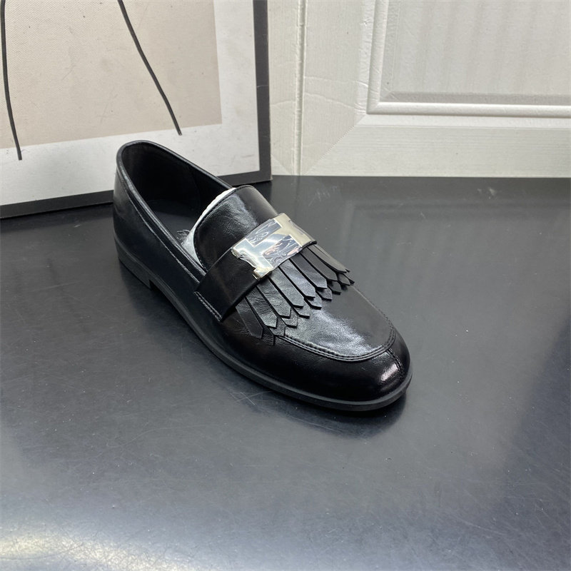 拍撤柜2026春款英伦风流苏乐福鞋女黑色圆头套脚一脚蹬休闲皮鞋,女鞋,乐福鞋（豆豆鞋）,淘宝优惠券,粉丝福利购,淘宝优惠卷