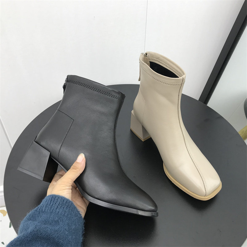 品牌撤柜清仓处理2021冬款女鞋方头高跟羊皮时尚加绒时装百搭短靴