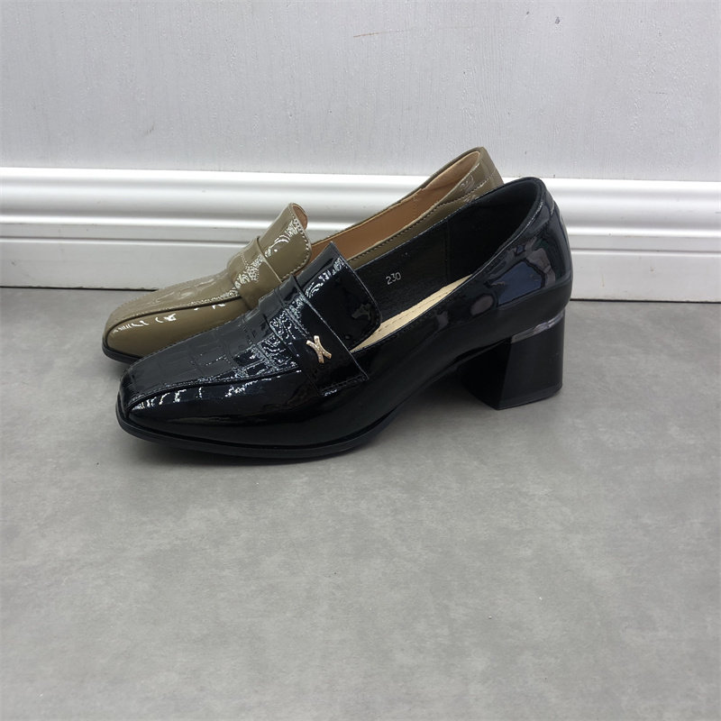 品牌撤柜清仓处理2024春款女鞋方头高跟真皮时尚浅口网红乐福皮鞋