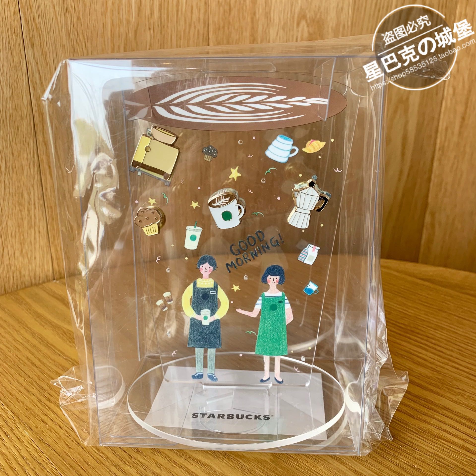 星巴克杯子2019春季新品绿色咖啡环保伙伴亚克力展架勋章组徽章