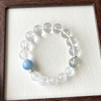 海蓝宝蓝月光，温柔能量拒绝焦虑