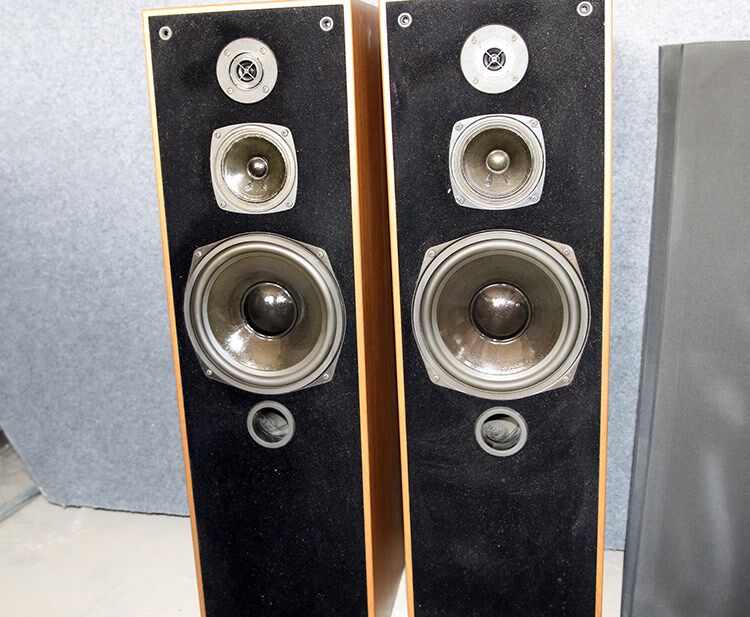 二手原装进口德国PILOT/彼罗特LOGO-System发烧8寸的落地音箱音响