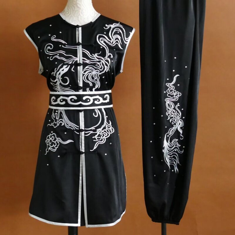 颐和迎春刺绣龙武术服彩服男练功服表演服无领无袖南拳服比赛服