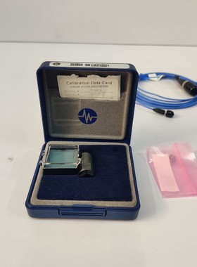 全新 PCB PIEZOTRONICS 353B04 加速器振动传感器