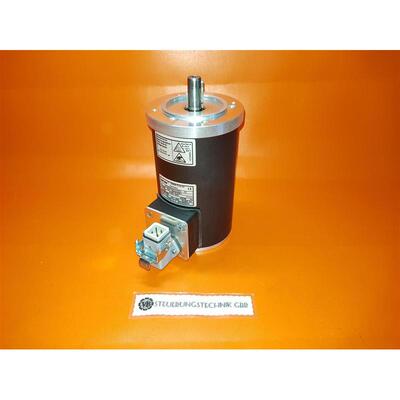 Lenze 3 AC Servo Asynchronous Motor SDSGAXX063-22 / 0.400 kW