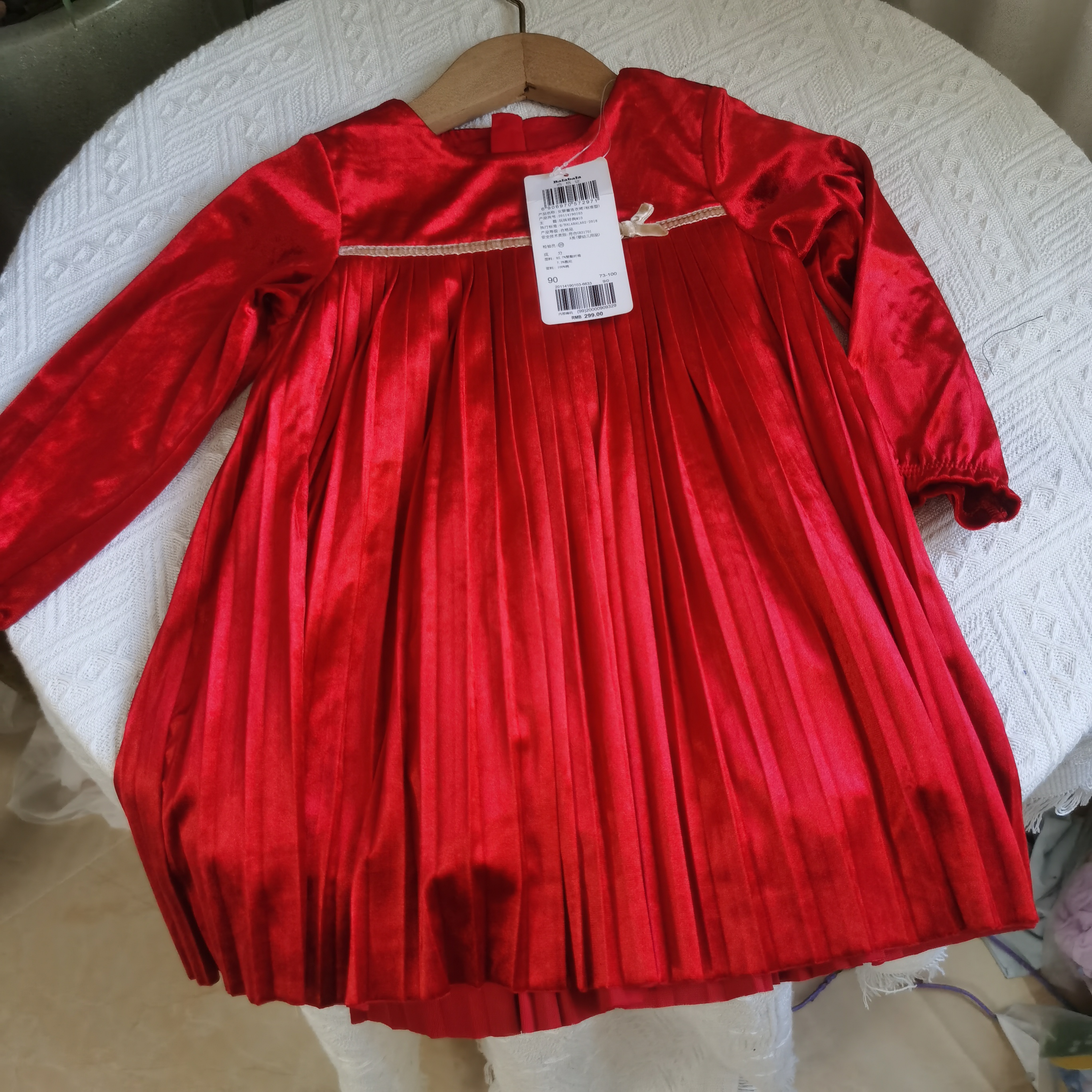 女童裙子红色新年连衣裙金丝绒春秋长袖新中式裙子宝宝拜年服