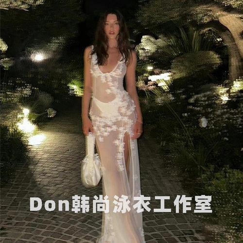 纯欲风刺绣花朵比基尼三件套
