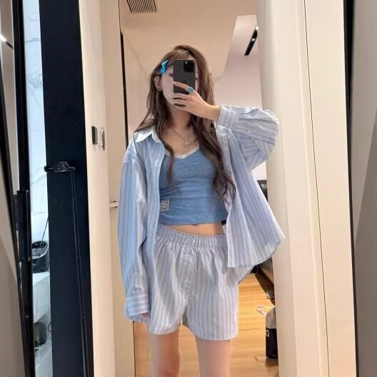 Oh! Me Tell 韩版宽松百搭竖条纹侧系扣收腰防晒衬衫+短裤套装女