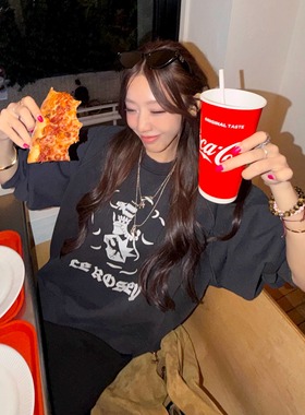 Oh！Me Tell【rose朴彩英同款】印花宽松休闲水洗做旧加绒卫衣女