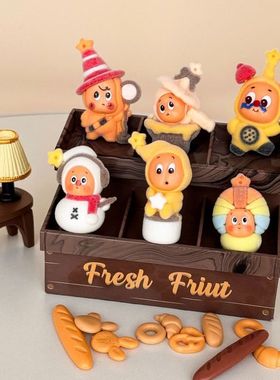 新款植绒星星人 可爱卡通树脂配件diy钥匙扣挂件桌面车载装饰摆件