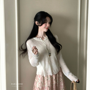 DARA ROSE-衫奶油白气质百搭温柔宽松镂空花边纯色针织开衫S8780