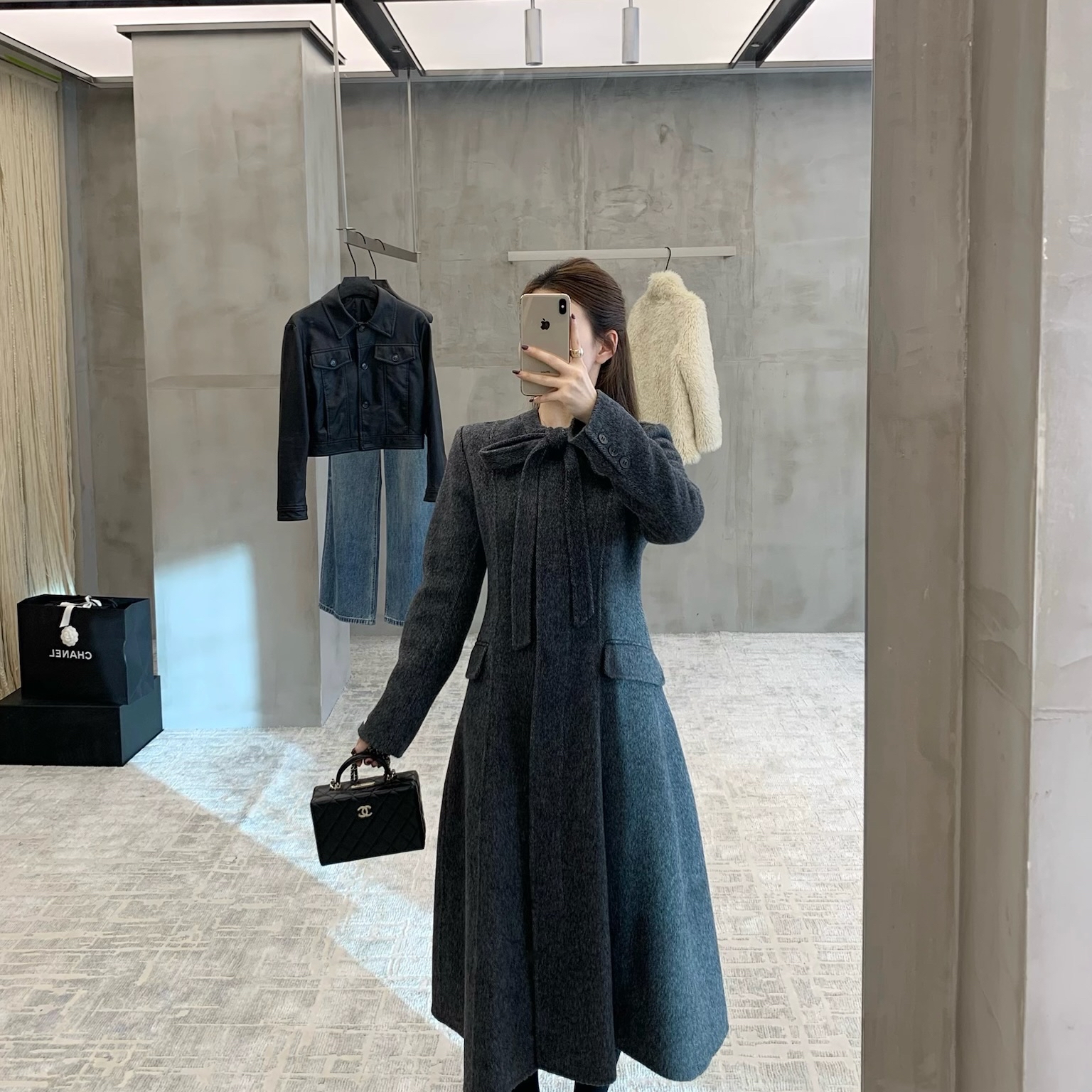 EASE-赫本风蝴蝶结收腰显瘦沙漏状双面羊毛外套（含95羊毛）E25D0