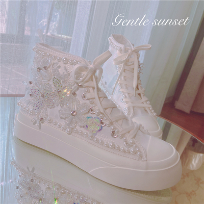 少女的甜美水晶帆布鞋