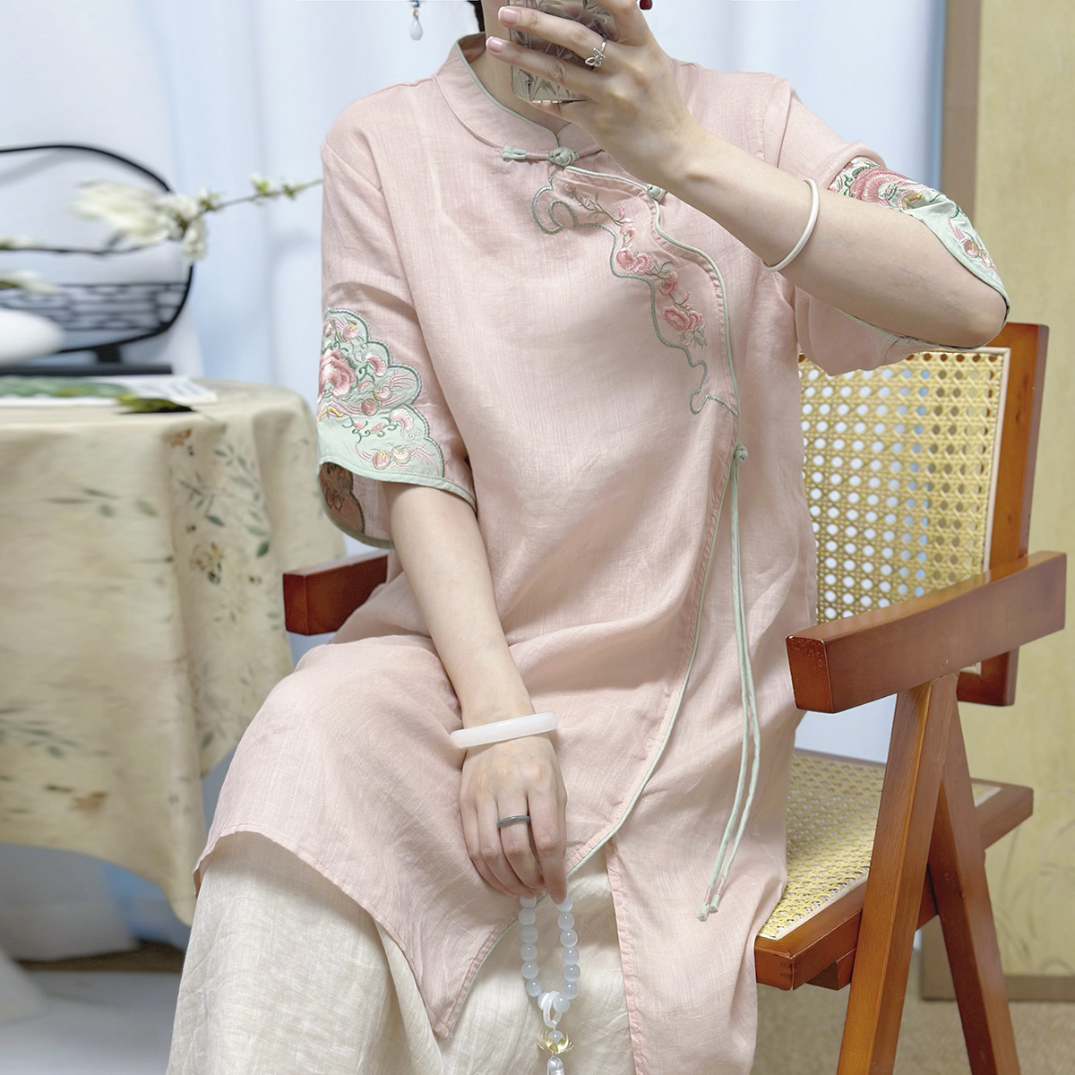 复古新中式复古斜襟中长茶服