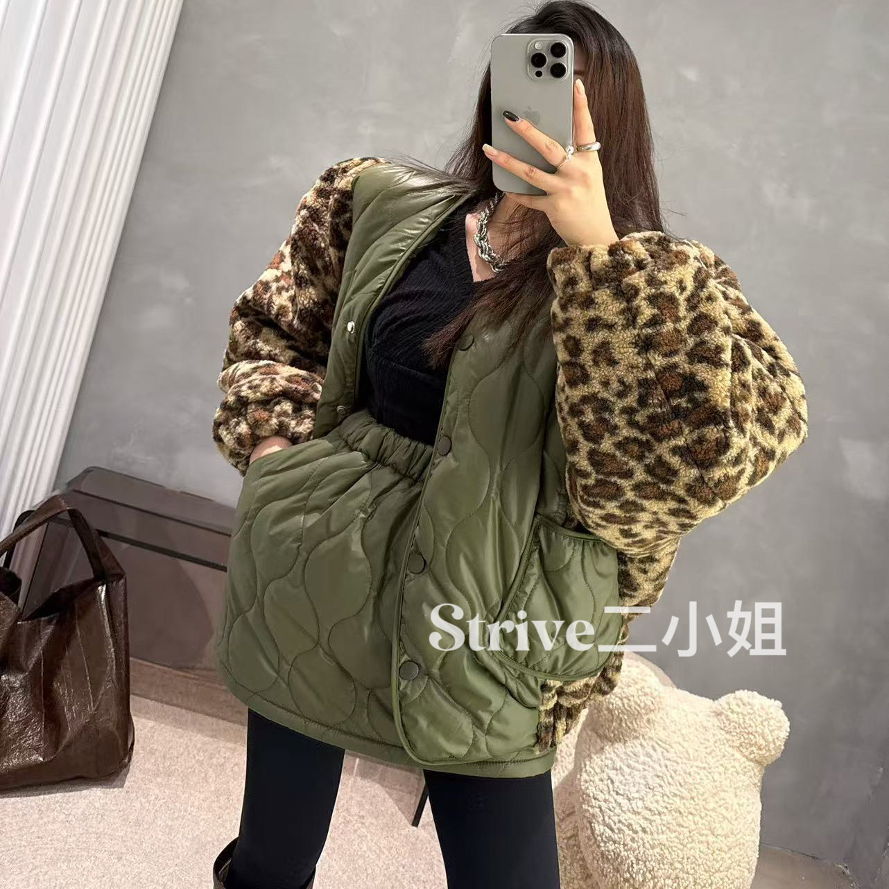 【淘气小姐】原单高品质颗粒绒豹纹拼接外套＋葫芦纹半裙两件套