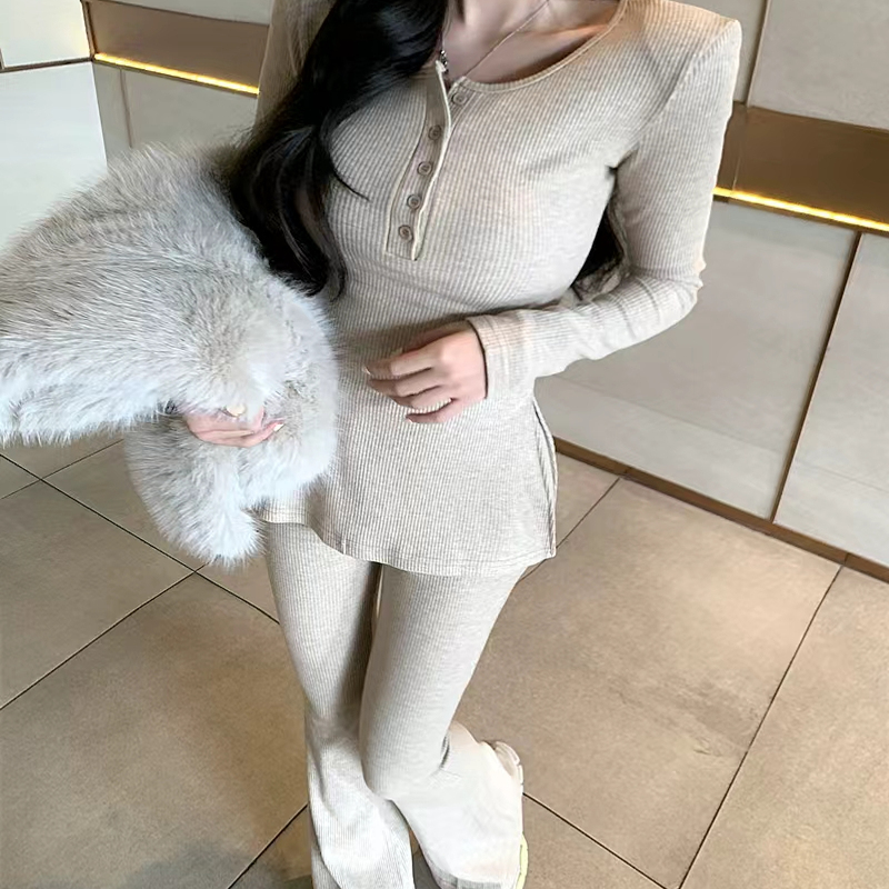 【纸片人套装】原单定制加绒双开衩垫肩微喇长裤两件套