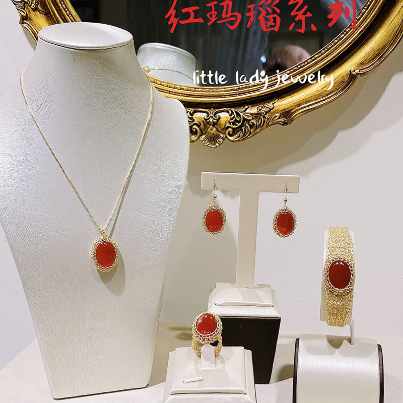 手工红玛瑙珠宝原创设计感