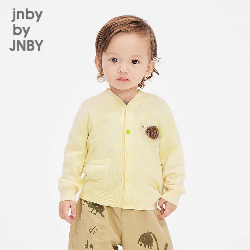 江南布衣婴童短款针织衫V领图案开衫毛衣春男女童婴儿jnbybyj