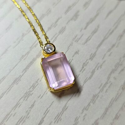 天然粉晶吊坠长方形切割面芙蓉石颜色粉嫩嫩重量5.92克拉